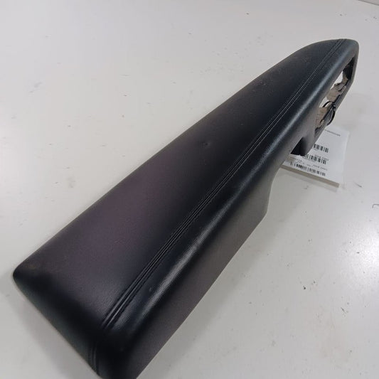 Grand Cherokee Passenger Right Front Door Arm Rest  2017 2018 2019 202