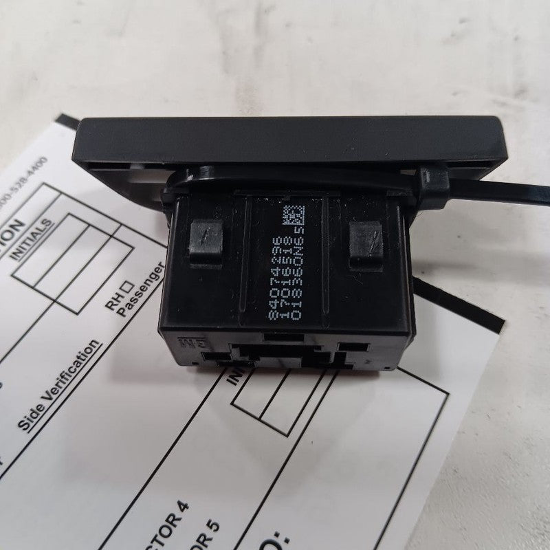 Chevy Malibu Hazard Switch 4 Way Flasher Button 2019 2020 2021 2022 OE
