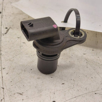Fiat 500 X Model   Camshaft Cam Shaft Position Sensor  2.4 2016 2017