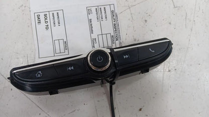 Audio Equipment Radio Control Panel Fits 18 EQUINOX OEM