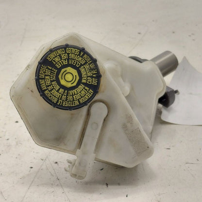 Brake Master Cylinder VIN 26 4th And 5th Digit Fits 14-18 Volvo S60
