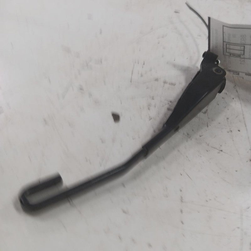 Chevy Trailblazer Wiper Arm Rear  2021 2022 2023 2024 2025