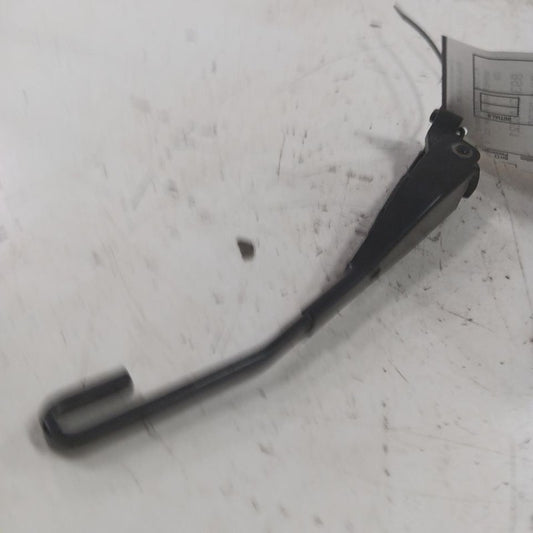 Chevy Trailblazer Wiper Arm Rear  2021 2022 2023 2024 2025