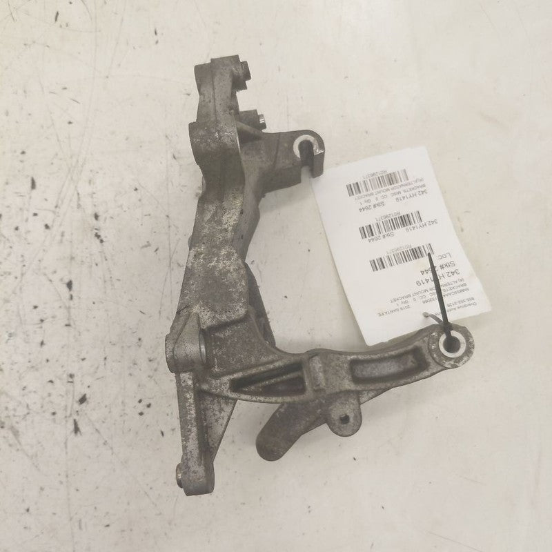 Hyundai Santa Fe Alternator Mount Bracket  2.0 2019 2020