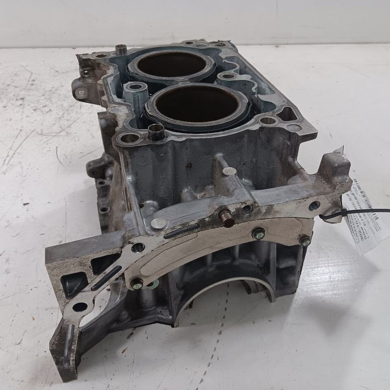 Passenger Right Engine Cylinder Block Gasoline 2.0L 18-23 Subaru XV Cr