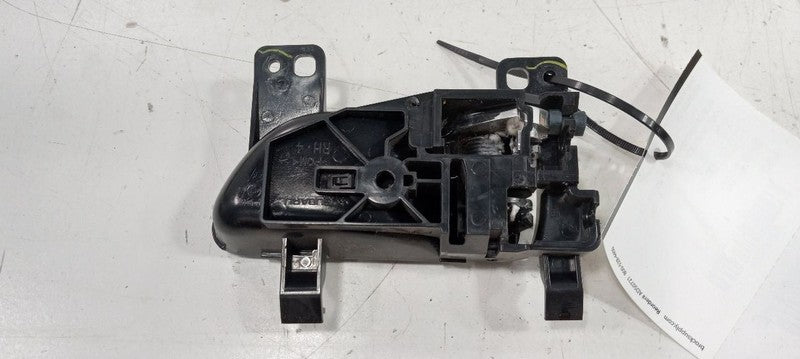 Subaru Legacy Door Handle Right Passenger Front Interior Inside 2010 2