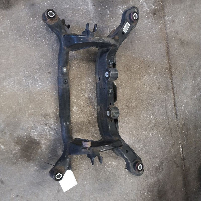 Rear Crossmember Support Frame VIN L 1st Digit LWB AWD Fits 16-18 Volv