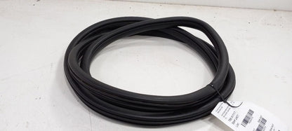 Kia Sorento On Body Door Jamb Seal Front Right Passenger 2016 2017 2018