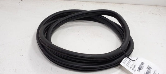 Kia Sorento On Body Door Jamb Seal Front Right Passenger 2016 2017 2018