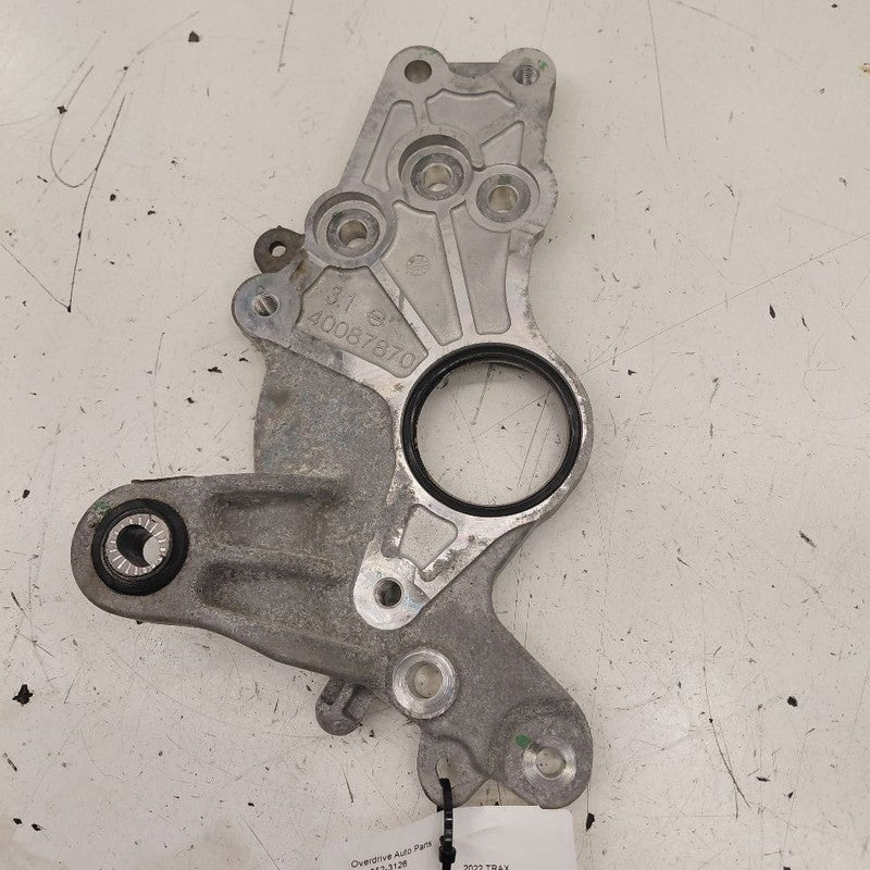 Chevy Trax Transfer Case Mount Bracket  1.4 2022 2021
