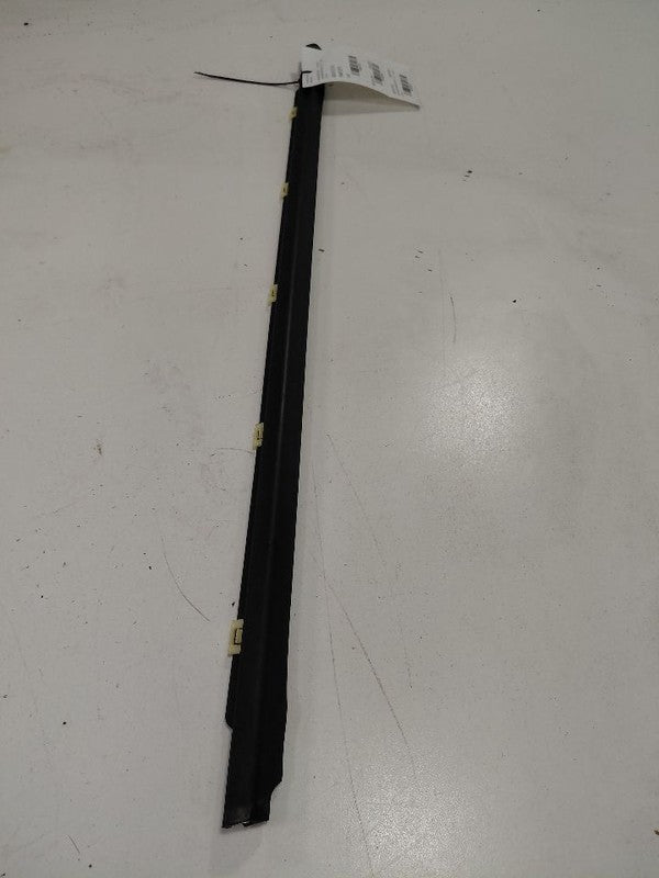Kia Soul Door Glass Window Weather Strip Trim Front Right Passenger  2