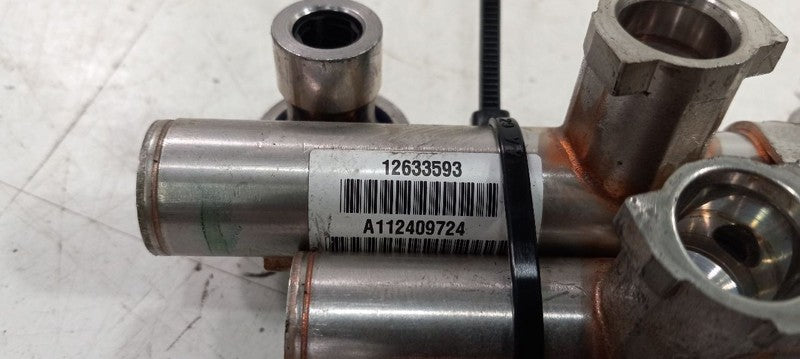 Cadillac CTS Fuel Rail Injection Injector Mount Bar 2011 2012 2013