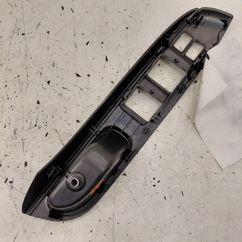 Nissan Versa Note Window Switch Bezel Trim Left Front 2019 2018 2017