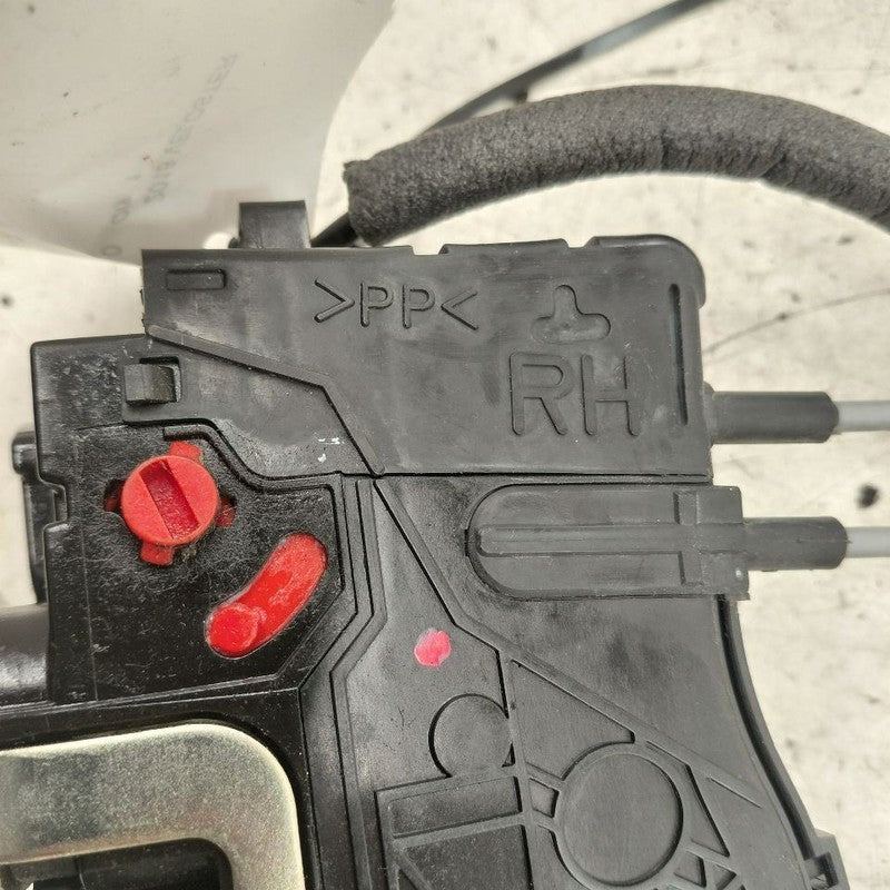 Hyundai Veloster Door Latch Lock Right Passenger Rear  2017 2016 2015 