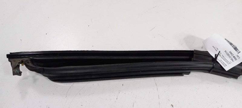 Dodge Dart Door Glass Window Seal Rubber Right Passenger Front 2013 2014 2015 16