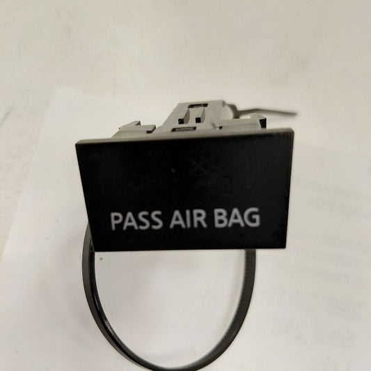 Nissan Versa Passenger Bag Light 2024 2023 2022 2021 OEM