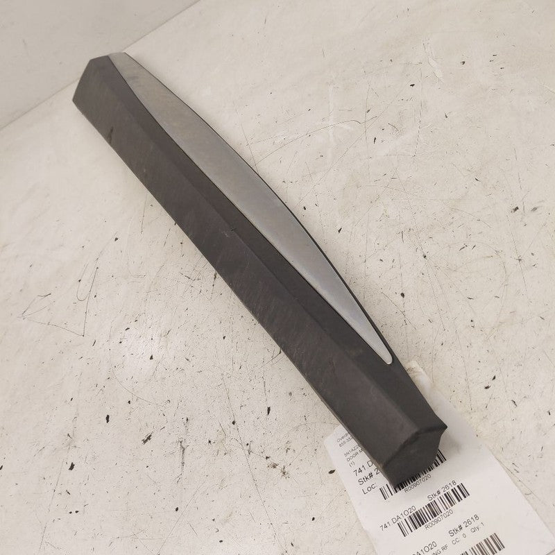 Nissan Murano Door Molding Trim Strip Right Passenger Side Front  2020