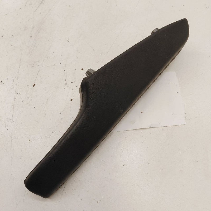 Chrysler 300 Passenger Right Rear Door Arm Rest  2017 2018 2019