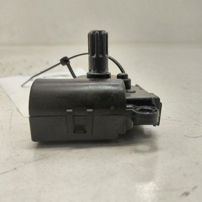 Hyundai Santa Fe Flap Door Motor Heater AC Door Actuator  2019 2020
