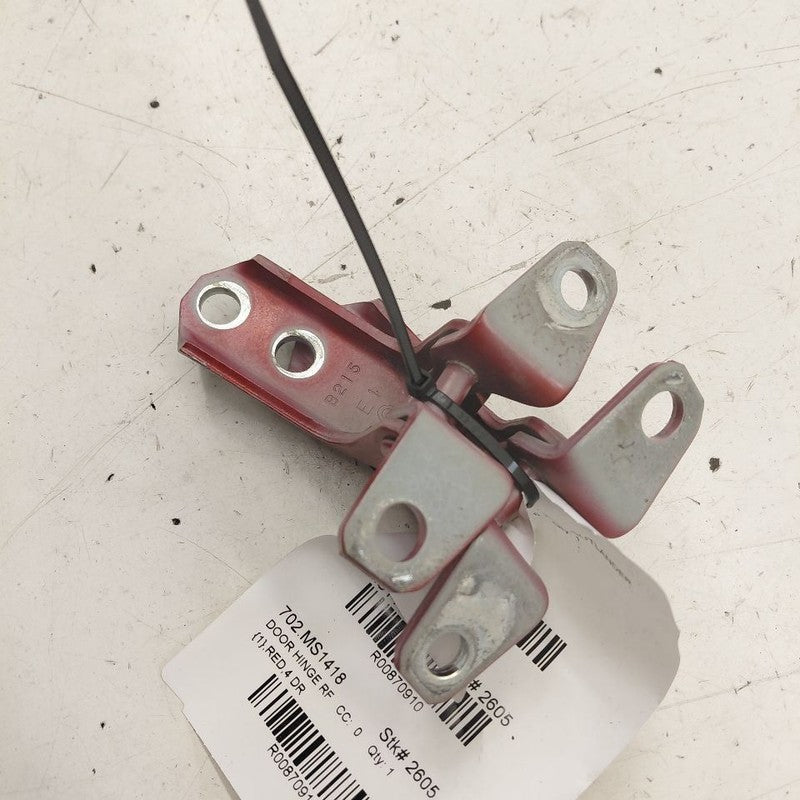 Mitsubishi Outlander   Door Hinge Set Right Front Passenger  2018 2017