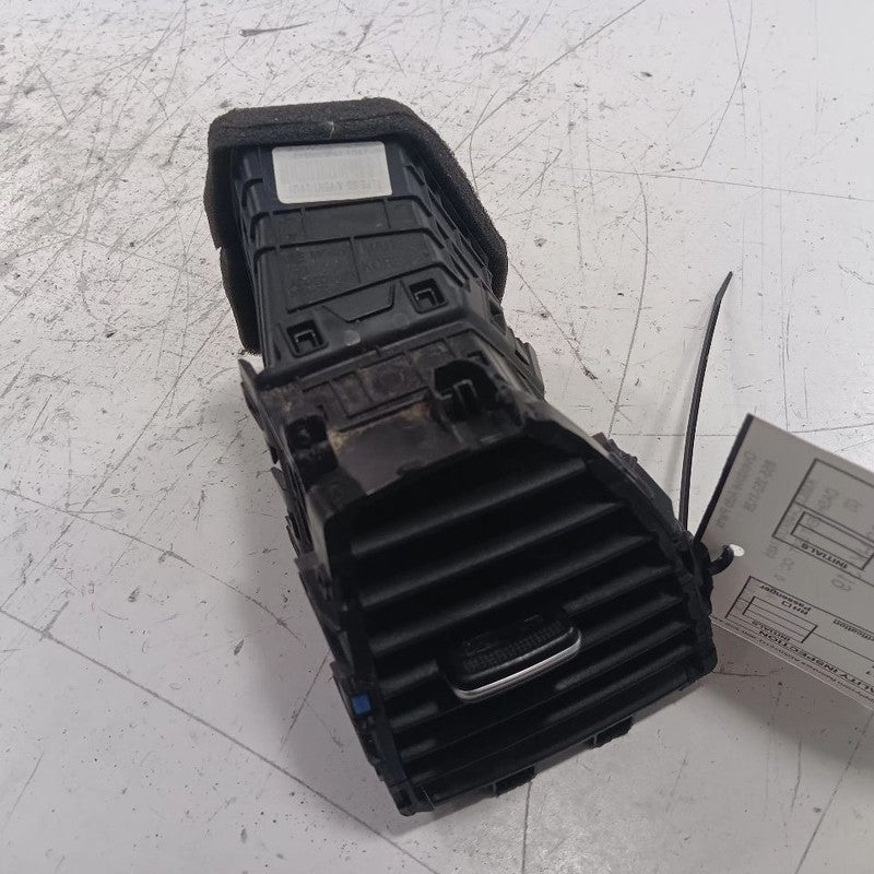 Hyundai Tucson Dash Air Vent Left Driver  2019 2020 2021