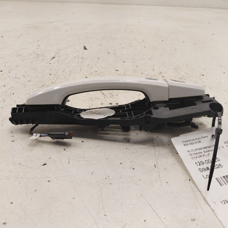 Driver Left Front Door Handle Exterior Fits 12-15 Chevy Volt