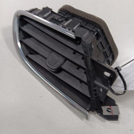 Buick Encore Dash Air Vent Left Driver  2019 2018 2017