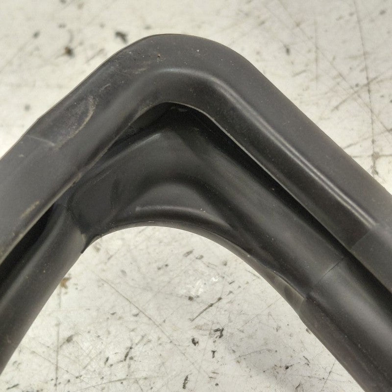 Mitsubishi Mirage Door Glass Window Seal Rubber Right Passenger Rear B