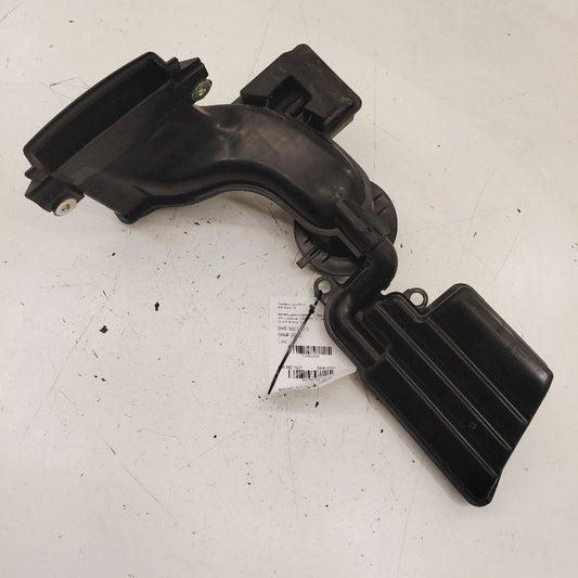 Mazda 3 Air Cleaner Tube Intake Dam 2.5 2023 2022 2021