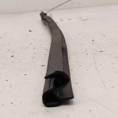 Kia Sportage Left Rear Weather Strip Interior  2020 2021 2022