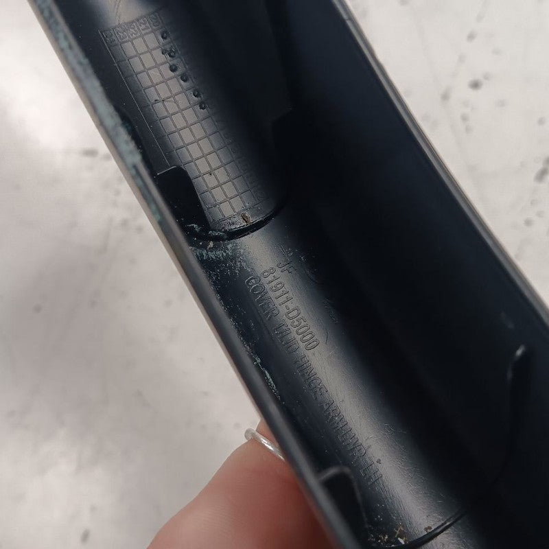 Kia Optima Trunk Hinge Trim {81911D5000} 2020 2019 2018 2017