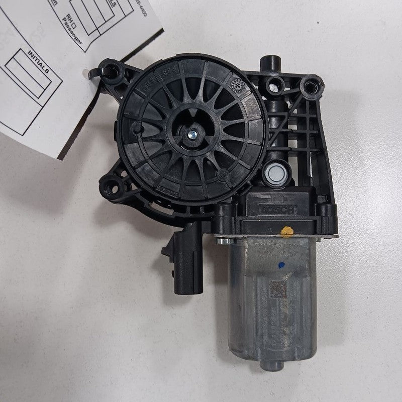 2025 GMC Acadia Passenger Right Rear Power Window Motor  OEM
