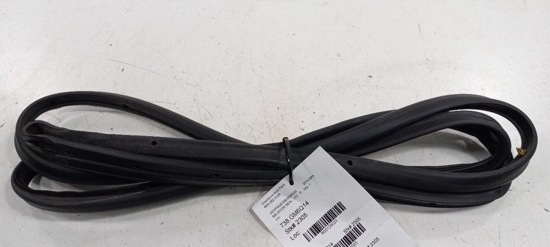 Cadillac SRX On Door Seal Rubber Right Passenger Rear Back 2013 2014 2015 2016