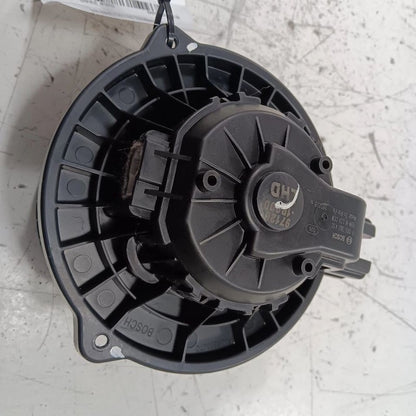 Blower Motor Fits 12-17 Hyundai Accent OEM