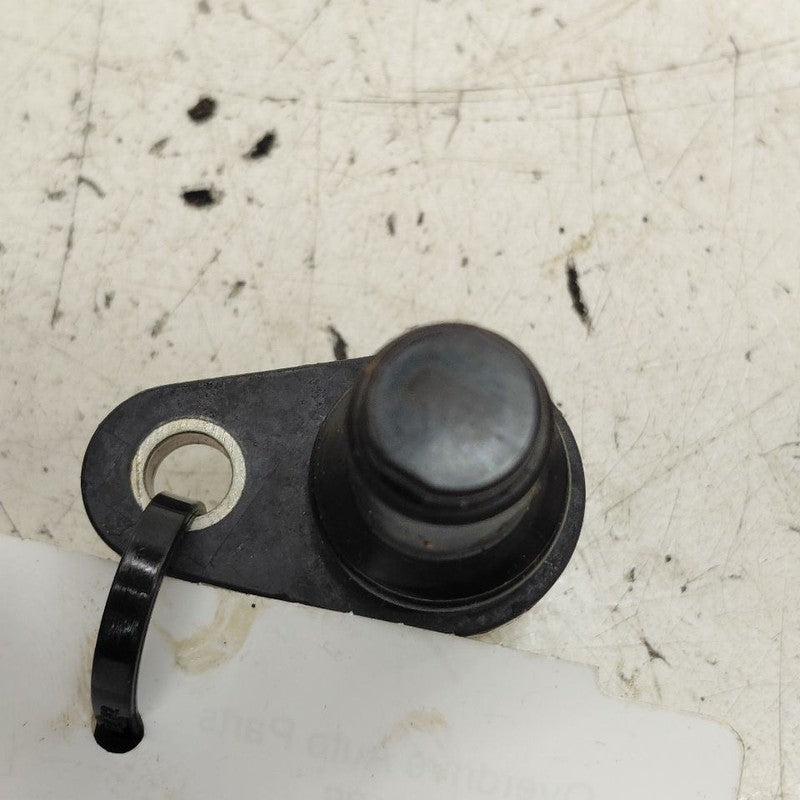 Nissan Versa Note Crankshaft Position Sensor  1.6 2019 2018 2017