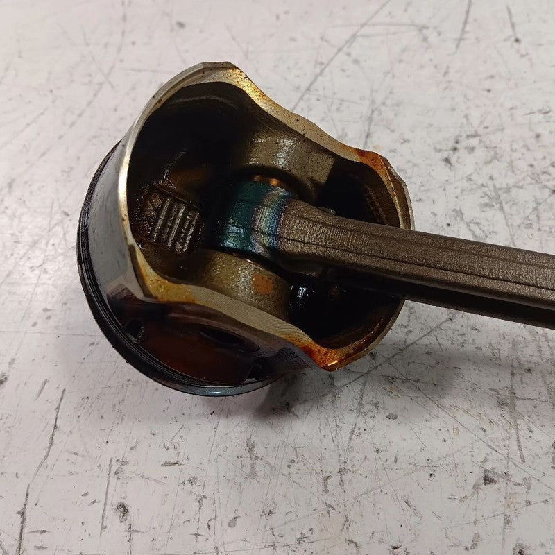 Nissan Kicks Single Piston With Connecting Rod   1.6 2021 2022 2023 2024