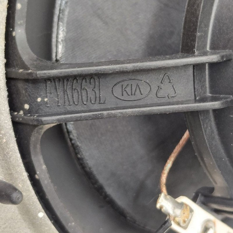 Kia Sorento Speaker Left Driver Rear  2018 2017 2016