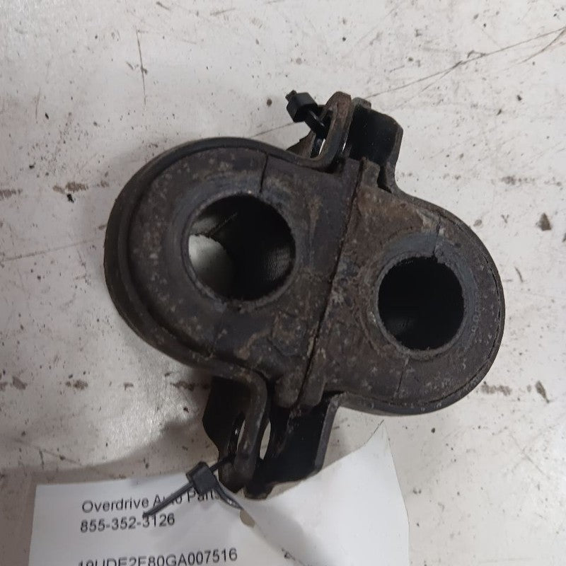 Acura ILX Front Sway Bar Bushing Mounting Bracket  2016 2017 2018
