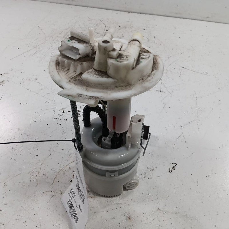 Gas Fuel Pump Assembly Tank Mounted 2.4L Fits 15-21 Jeep Renegade