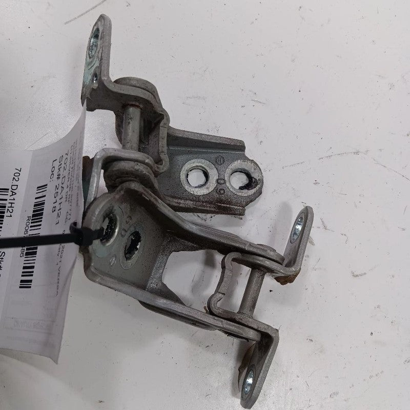Nissan Versa Door Hinge Set Right Front Passenger  2023 2022 2021 2020