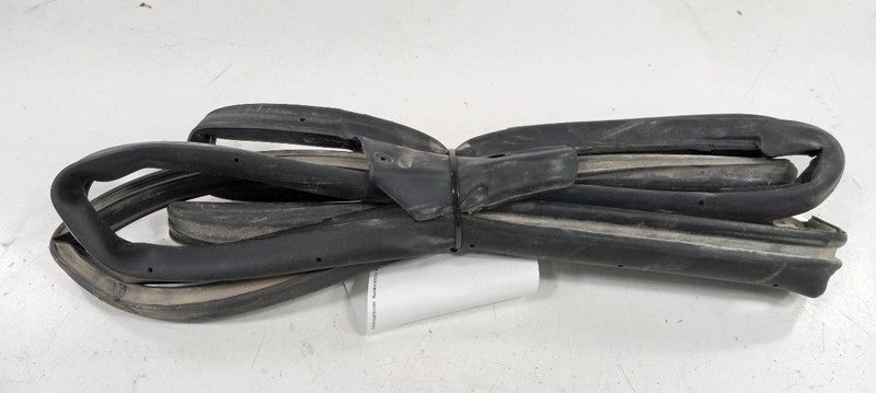 Subaru Legacy On Door Seal Rubber Left Rear Back 2010 2011 2012 2013 2