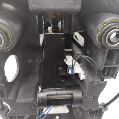 Nissan Versa Transmission Gear Shifter  2019 2018 2017 2016