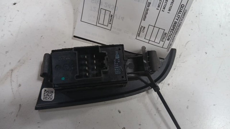 Chevy Volt Power Window Switch Right Passenger Rear  2011 2012 2013 20