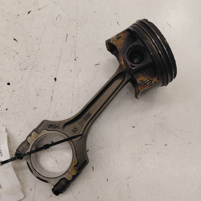 Alfa Romeo Stelvio Single Piston With Connecting Rod   2018 2019 2020 