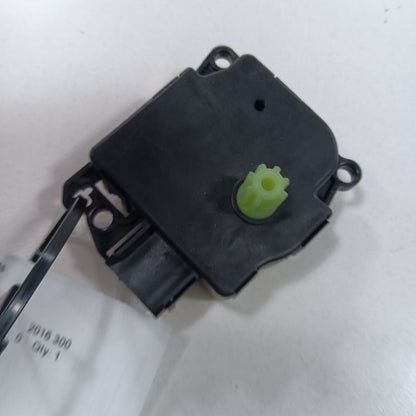 Chrysler 300 Flap Door Motor Heater AC Door Actuator  2015 2016 2017 2