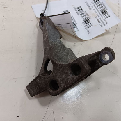 Jeep Renegade 2.4 AC Compressor Bracket   2021 2020 2019 OEM