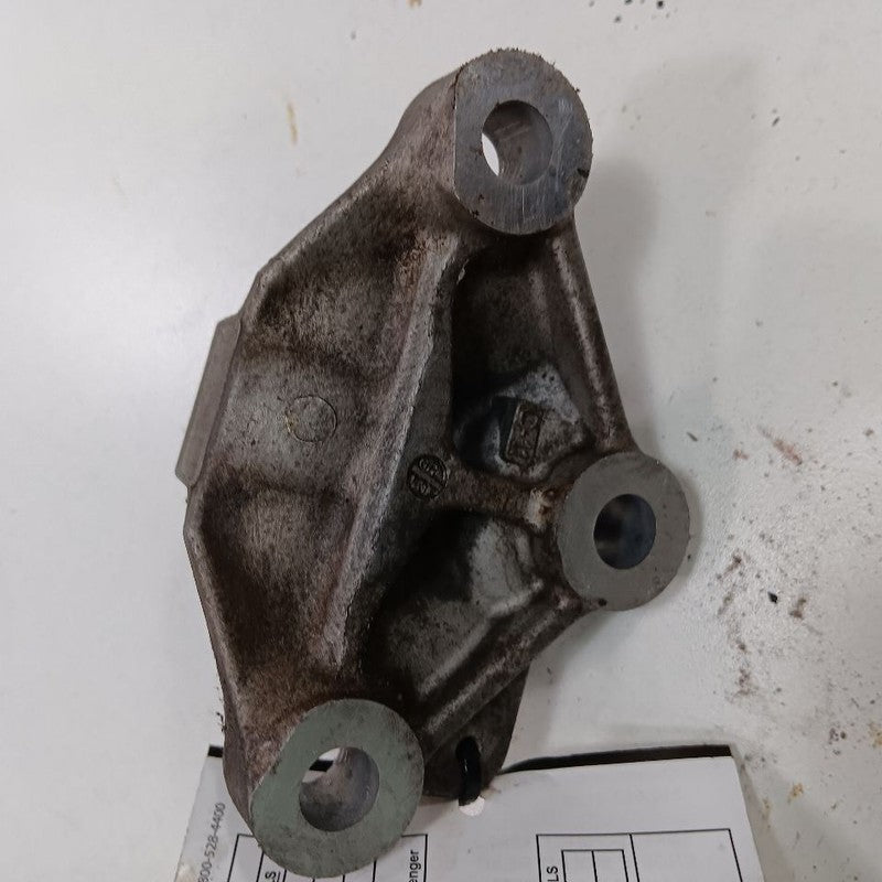 Nissan Altima Engine Motor Mount Bracket Rear Back  2.5L 2017 2016 OEM