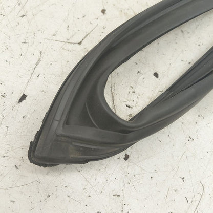 Toyota Prius Door Glass Window Seal Rubber Right Passenger Front  2022