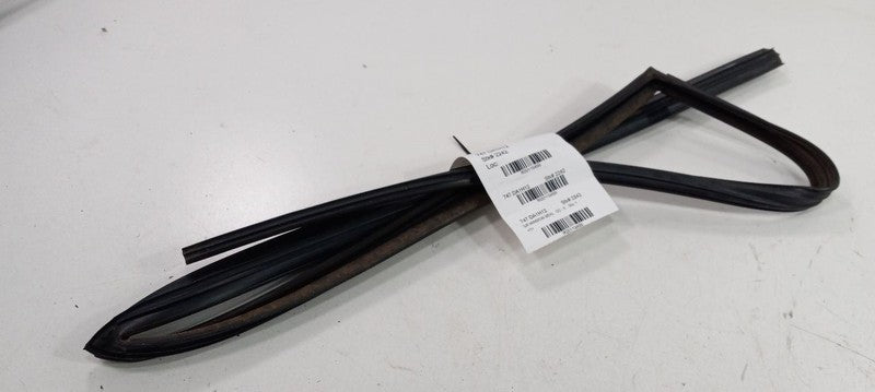 Nissan Versa Door Glass Window Seal Rubber Left Rear Back 2009 2010 2011 2012