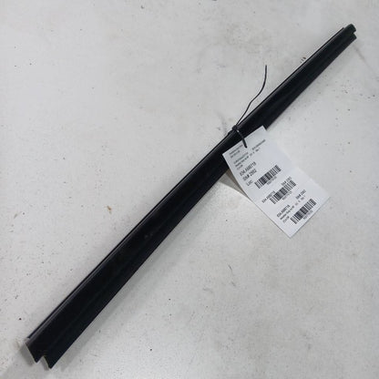 Grand Cherokee Right Front Weather Strip Interior  2017 2018 2019 2020